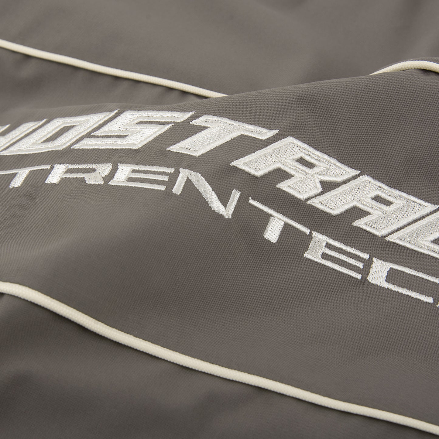 GHOST X TRENTECH WINDBREAKER - Light Brown