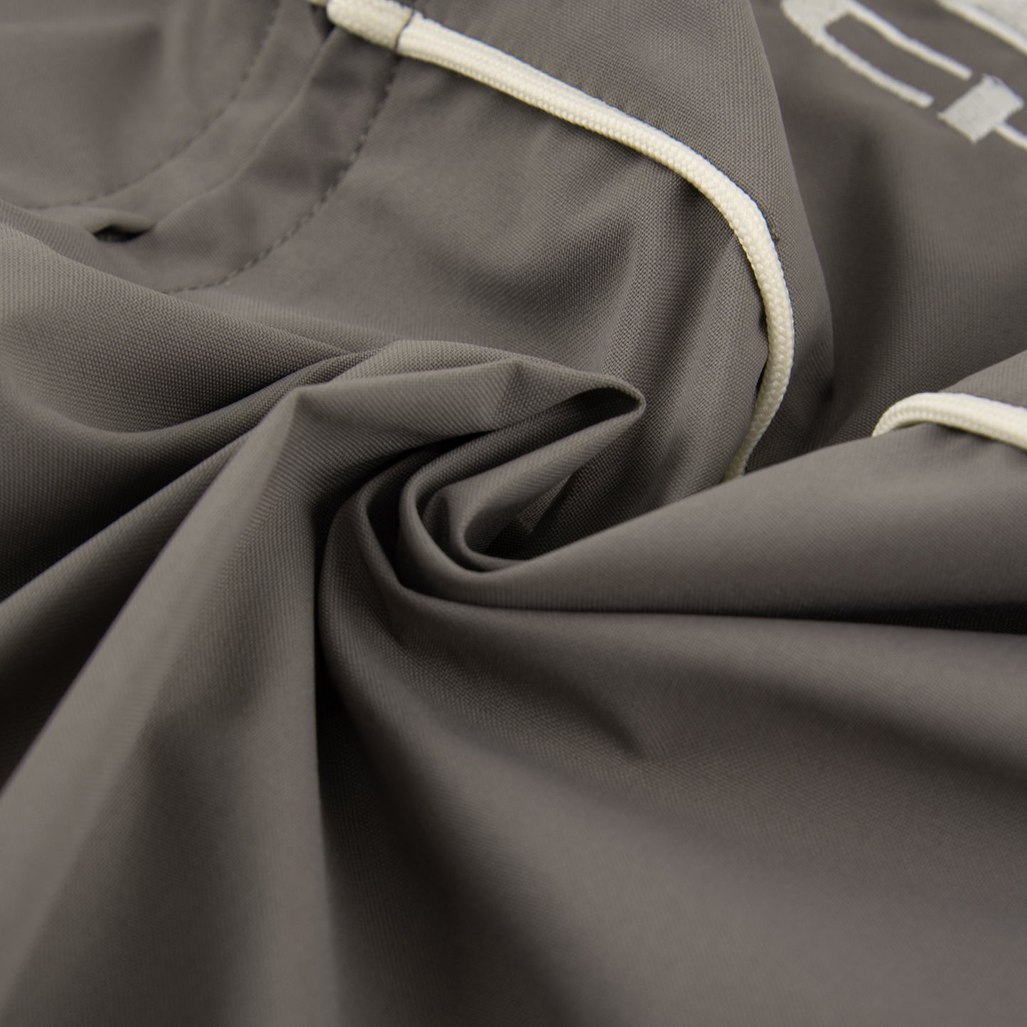 GHOST X TRENTECH WINDBREAKER - Light Brown