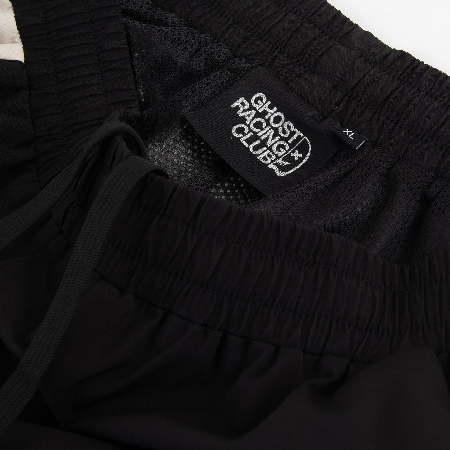 GHOST X TRENTECH BREAKERPANT - Black