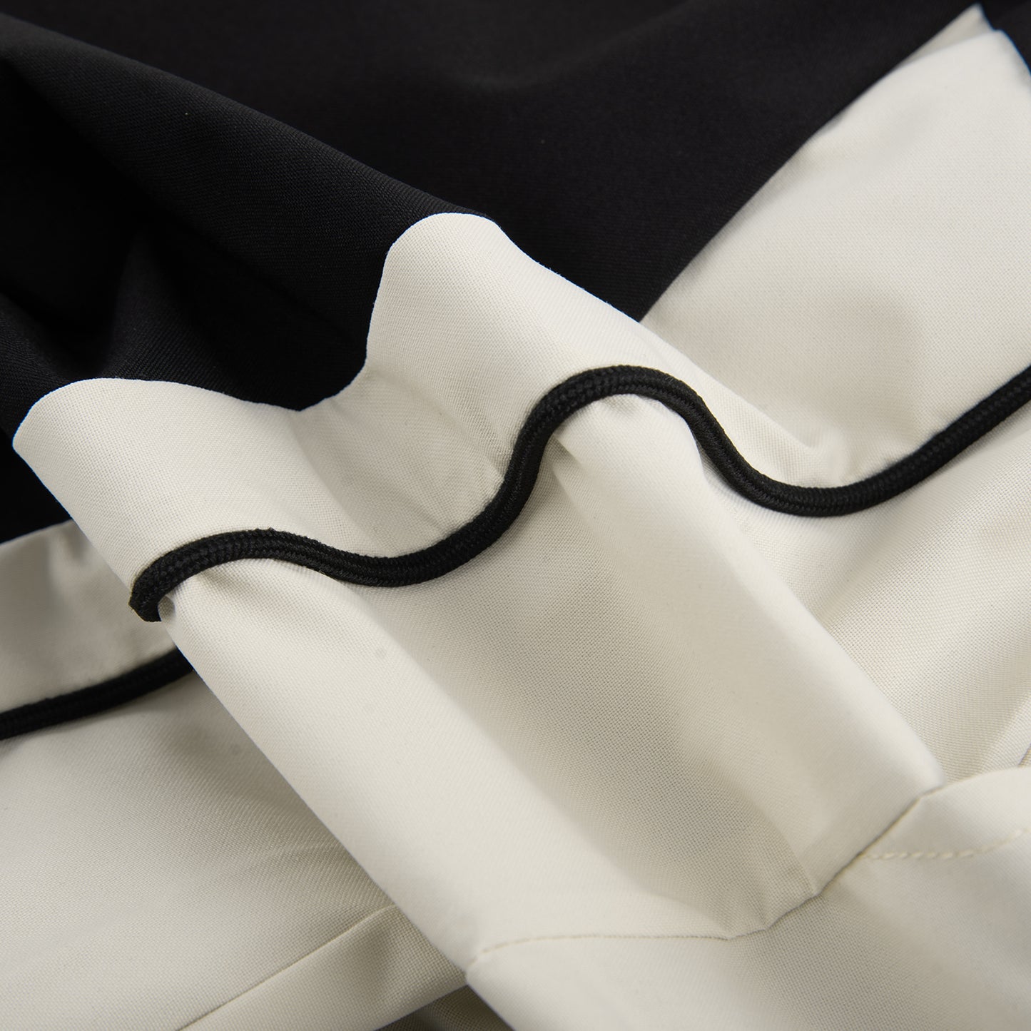 GHOST X TRENTECH BREAKERPANT - Black